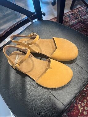 DANKO ROWAN women's sandals in a mustard new buck they retails for $139